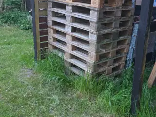 Europaller sælges