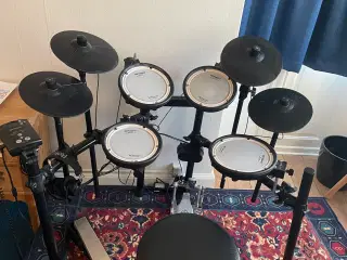 Støjvenlige eltrommer Roland TD-1