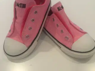 Pink converse