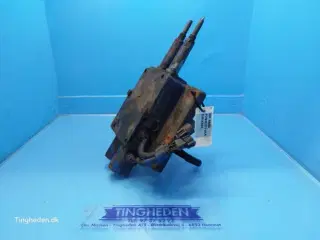 New Holland 6640 Dæksel F2NN7211AA