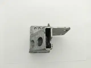 Knott konsol til næsehjul KFG30-35