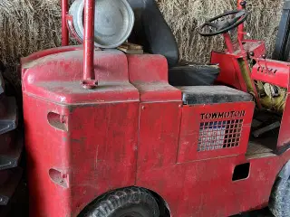 Gastruck Towmotor