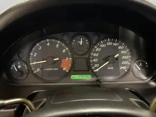 Mazda MX-5 1,6i 16V