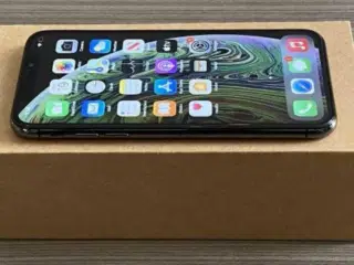 Iphone xs sælges billigt 