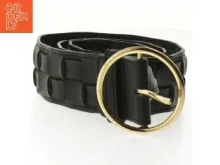 Sort bælte med guldspænde (str. 86 cm)