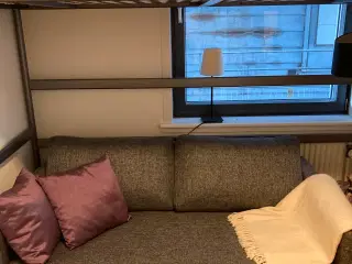Loftsseng fra Ikea
