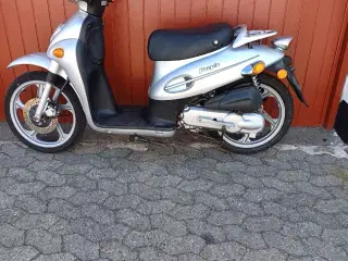 Kymco People