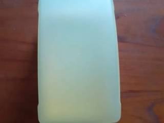 Smør klokke I plast tupperware 