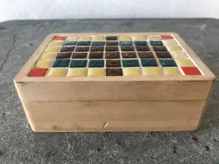 Retro skrin / smykkeskrin m. kakler