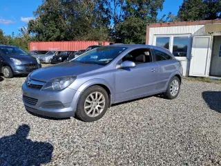 Opel Astra 1,6 Cosmo GTC