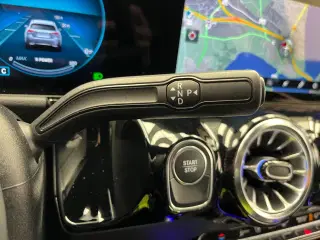 Mercedes EQA250+  
