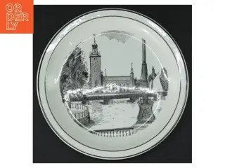 Dekorativt porcelænstallerken fra Gustavsberg (str. Ø. 19 cm)