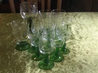 Glas på grøn fod 10stk