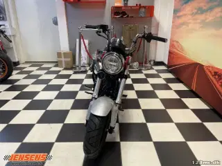 Honda ST 125 Dax