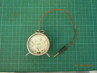 Voltmeter, 1925, Lommemodel, England.