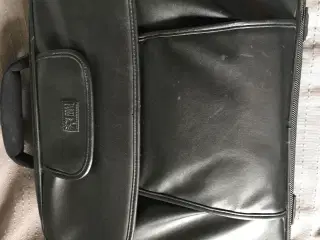 Computertaske - fin taske