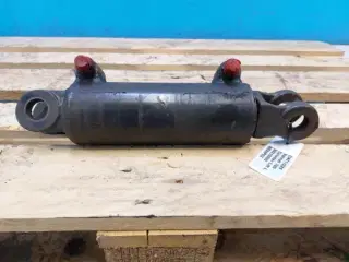 Valmet 705 Løftecylinder L.  30210000