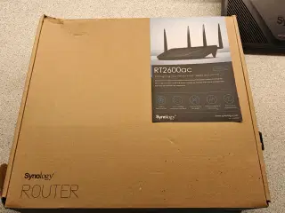 Synology RT2600ac router