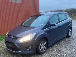 Ford Grand C-Max Titanium Aut