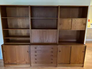 Teak reol system