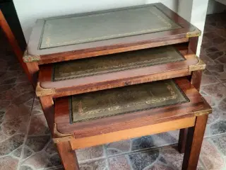 Indskudsbord/Sofabord -  retro