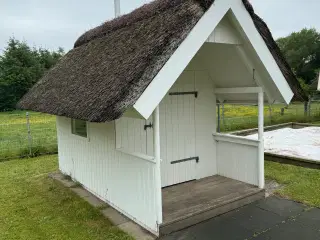 Se her legehus sælges….