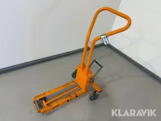 Kvartpalle løfter Still MR200