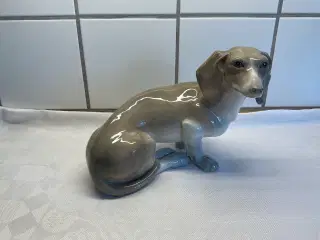 Stor porcelænsgravhund