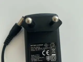AC oplader til router og kædesave - model 66716