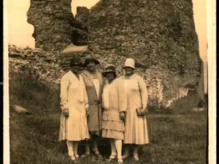 Kalø Slotsruin - Fotokort u/n - Ubrugt