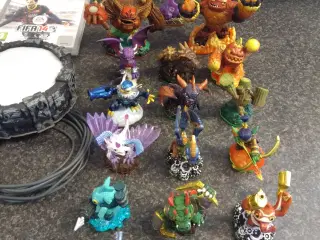 Activision konsol & figurer + PS 3 spil