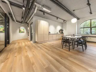 Kontorlejemål på 649 m²