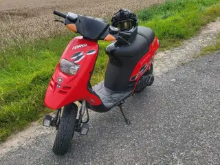 Gilera storm 2008