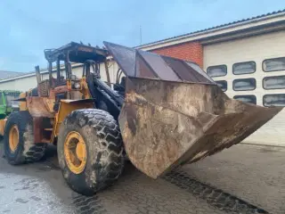 Volvo L120 (Sælges i dele/For parts)