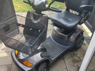 El Scooter Heartway PF2K