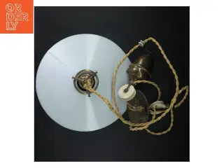 Vintage loftlampe med hvid glasskærm (str. Ø 26 cm)