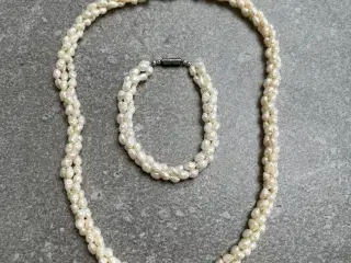 Smykkesæt med perler