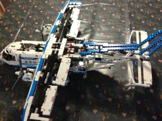 Lego Transport Fly