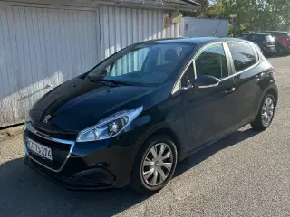 Peugeot 208 1,2 PureTech 82 Envy