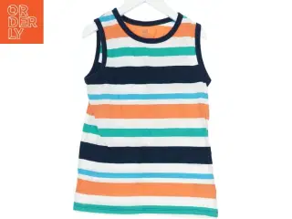 Helt ny tanktop fra H&M (str. 140)