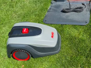 Helt ny Alko robotplæneklipper