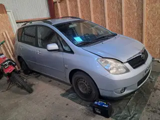 Sælges i dele eller som hel uden motor