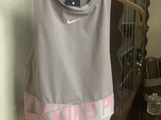 Str. Small - BH - Mærke: NIKE