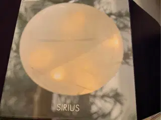 Julelys Sirius Ball