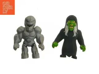 To actionfigurer (str. 14,5 cm)