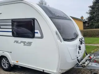 Let rejsevogn med markise og mover