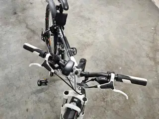 Pæn og velholdt mtb 
