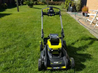 Ryobi akku plæneklipper. Max Power 36V.