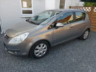 Opel Corsa 1,4 16V Cosmo