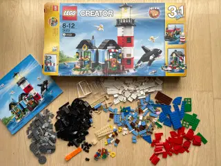 Lego 31051 Creator 3 i en Fyrtårn og hus